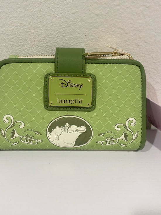 Loungefly Green & Cream Tiana Mini Backpack with Matching Wallet main image 5